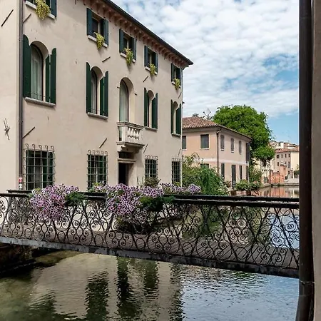 Apartment Buranelli Charme